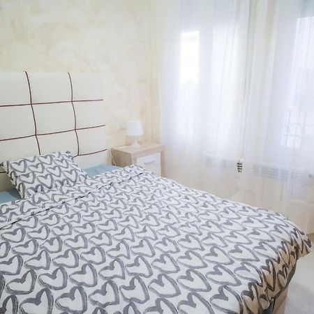 Piso Acogedor En Madrid Centro Appartement Buitenkant foto