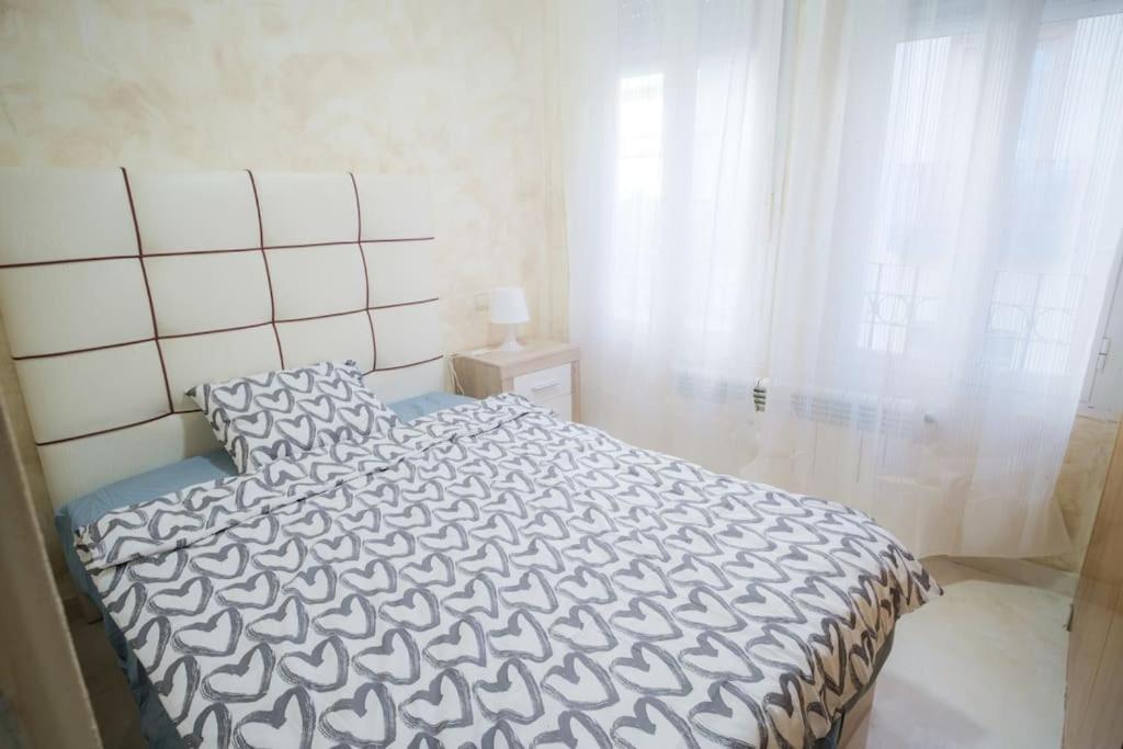 Piso Acogedor En Madrid Centro Appartement Buitenkant foto