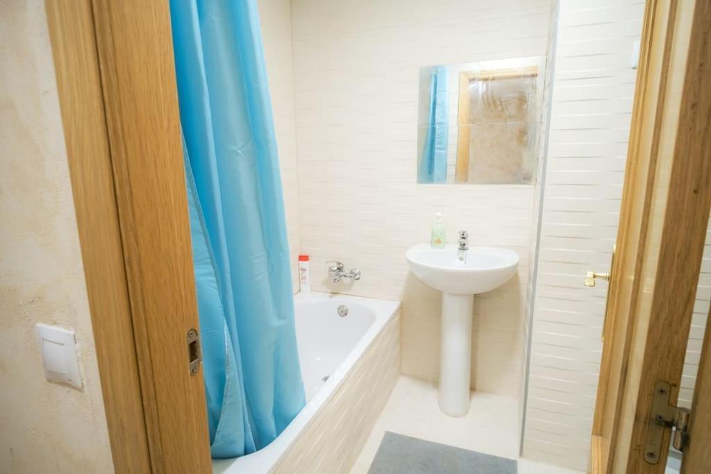 Piso Acogedor En Madrid Centro Appartement Buitenkant foto