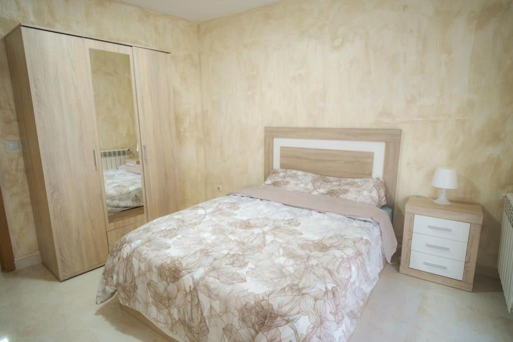 Piso Acogedor En Madrid Centro Appartement Buitenkant foto
